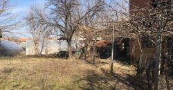 Къща за продажба около Сандански