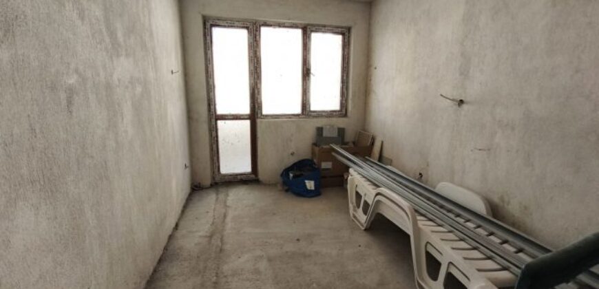 Продажа трехкомнатной квартиры в городе Сандански