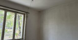 Предлагаем на продажу загородный дом в 10 километрах от города Сандански.