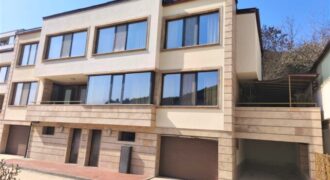 Продажба на луксозна къща в гр. Сандански