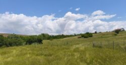 Продава се парцел в с. Хотово, община Сандански – отличен имот за жилищно строителство и инвестиция