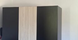 Двуетажна къща къща в с. Илинденци.